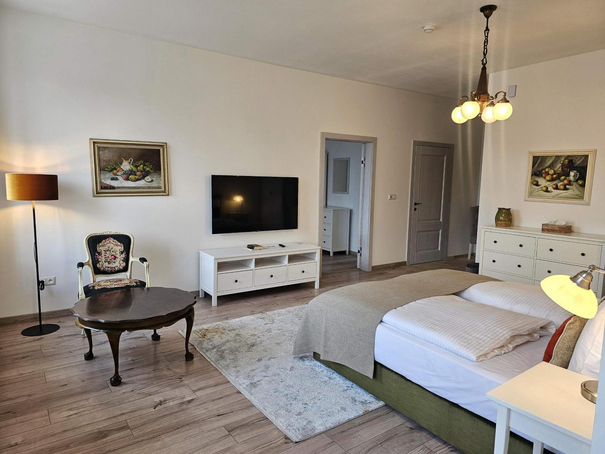 Arkady Hof Hotel สตูปาวา ห้อง รูปภาพ